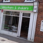 Smoothers and Shakers Juice Bar Opens in Andover