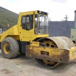 Bomag Road Roller (<a href="http://commons.wikimedia.org/wiki/File:Bomag_BW_216_D-3_Road_Roller.jpg" target="_blank">Library image from Wiki</a>)