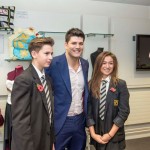 Be Wiser and Mark Wright go to the Top of the Class
